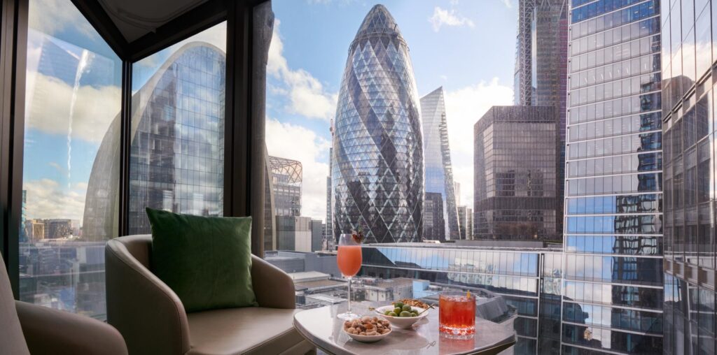 Hotels and places to stay in City of London - Pan Pacific - view from hotel across city of london skyline