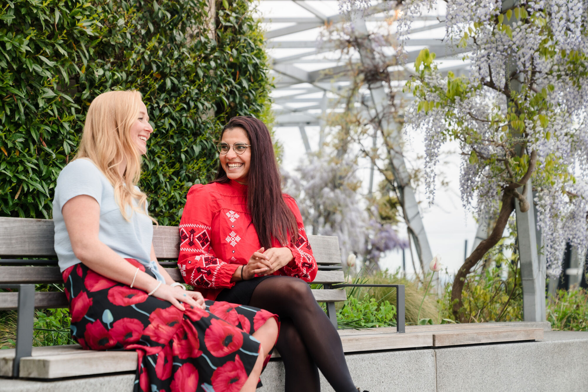 Visiting | City of London - 120 Fenchurch Street - two women sat on a bench in the garden