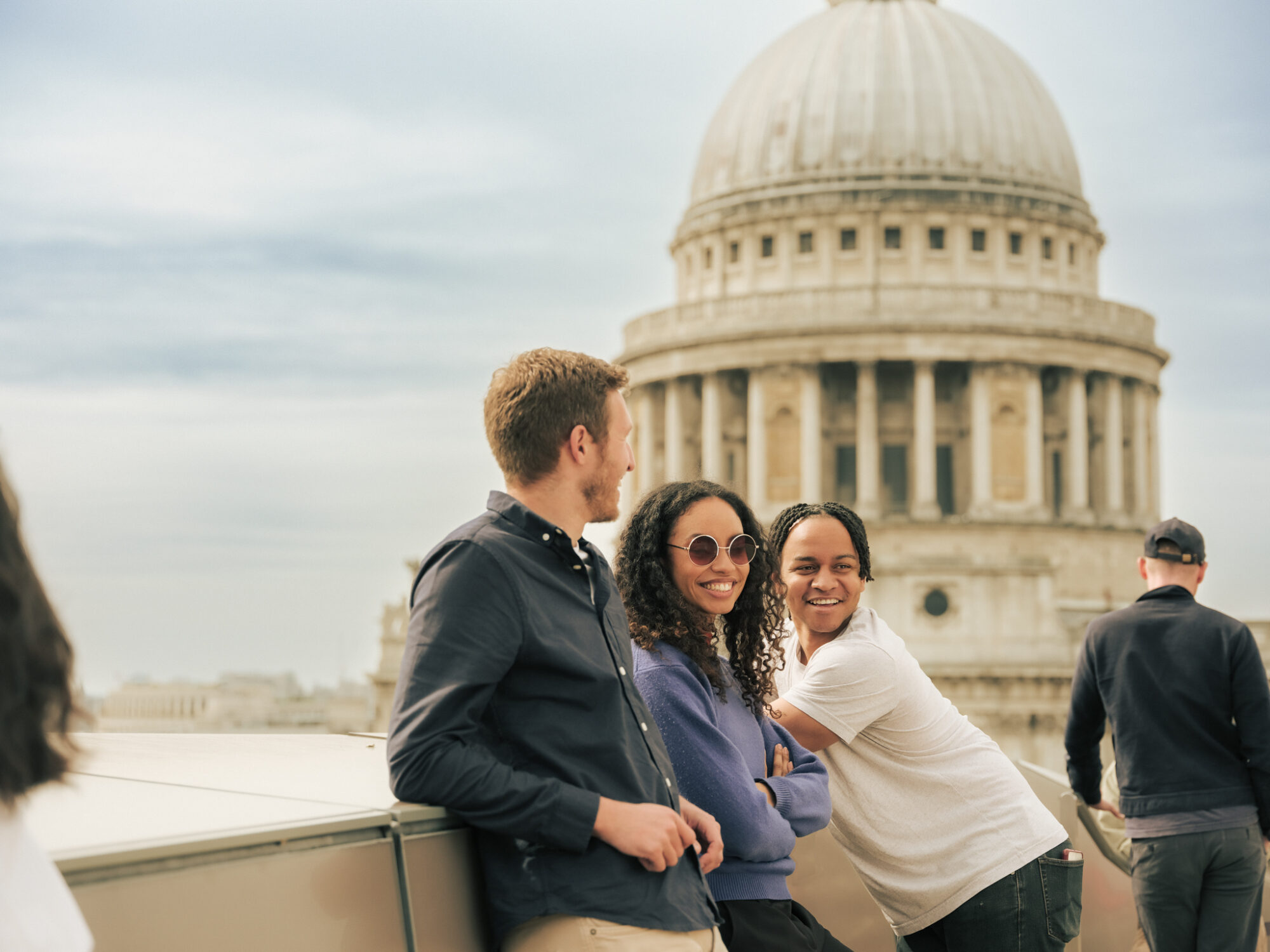 What to do in the City of London - group of friends with view of St Paul's in background