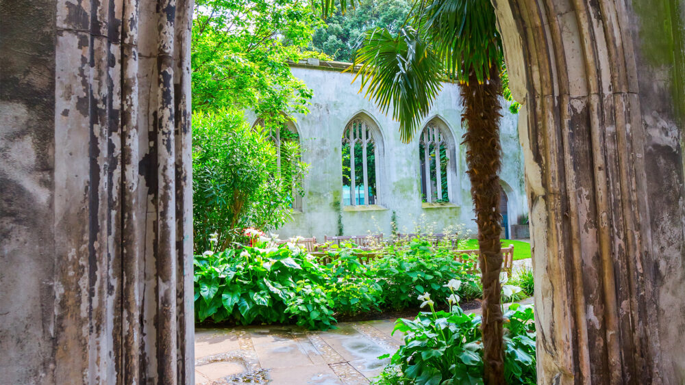 Green spaces to relax in the City of London
