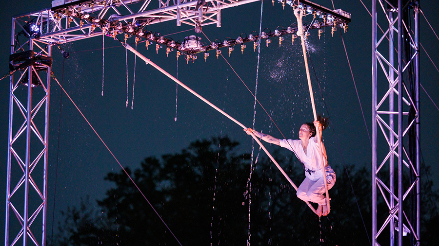 Aerial dance performance