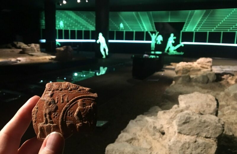 Mudlarking Exhibition and talks