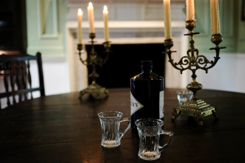 Gin tasting and Georgian history at Dr Johnson’s House