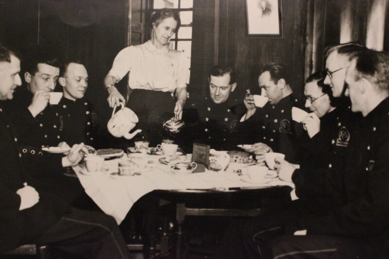 Tea with Samuel Johnson