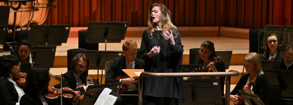 Bowler, Ligeti and Richard Strauss, by the LSO